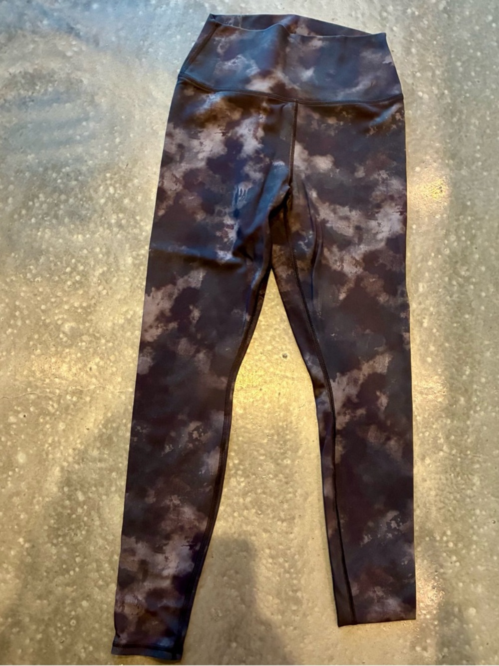 Alo High-Waist Tie-Dye Print Solarized Vapor Workout Leggings